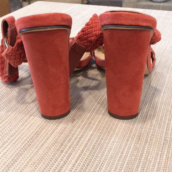 Heels - Picture 4 of 5